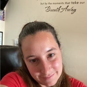 Meet your Posher, Jenn